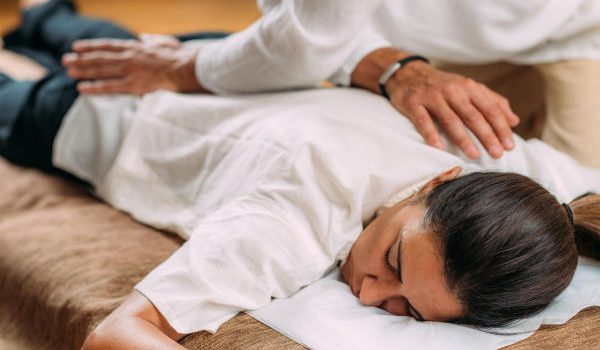 Promozione Settembre e Ottobre: Trattamento antistress shiatsu schiena a Segrate e Rodano